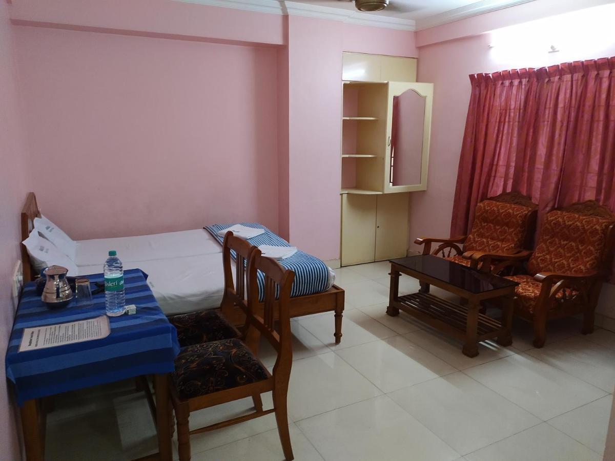 Manjalikulam Tourist Home Thiruvananthapuram Eksteriør billede